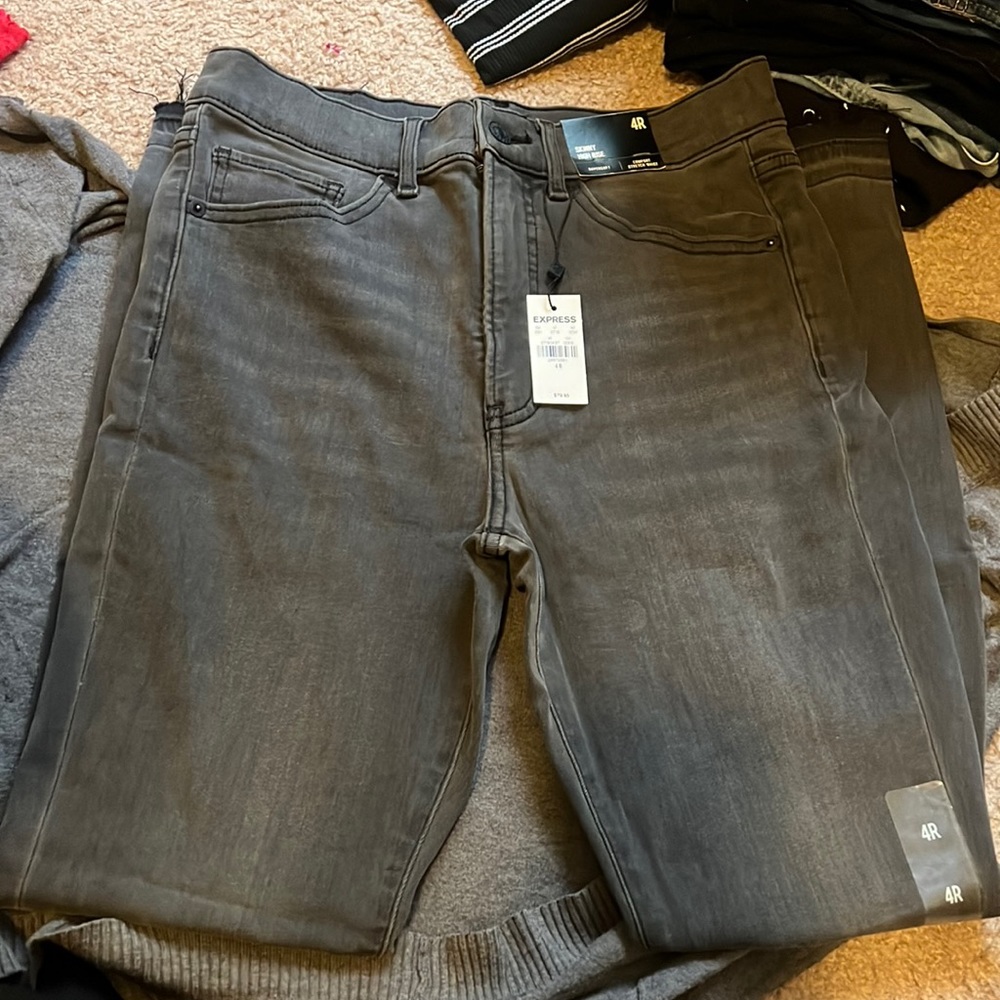 BRAND NEW Express jeans